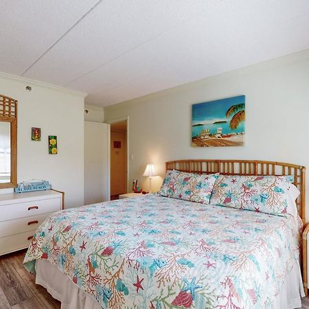 Waikiki Condos Оушен-Сіті Екстер'єр фото
