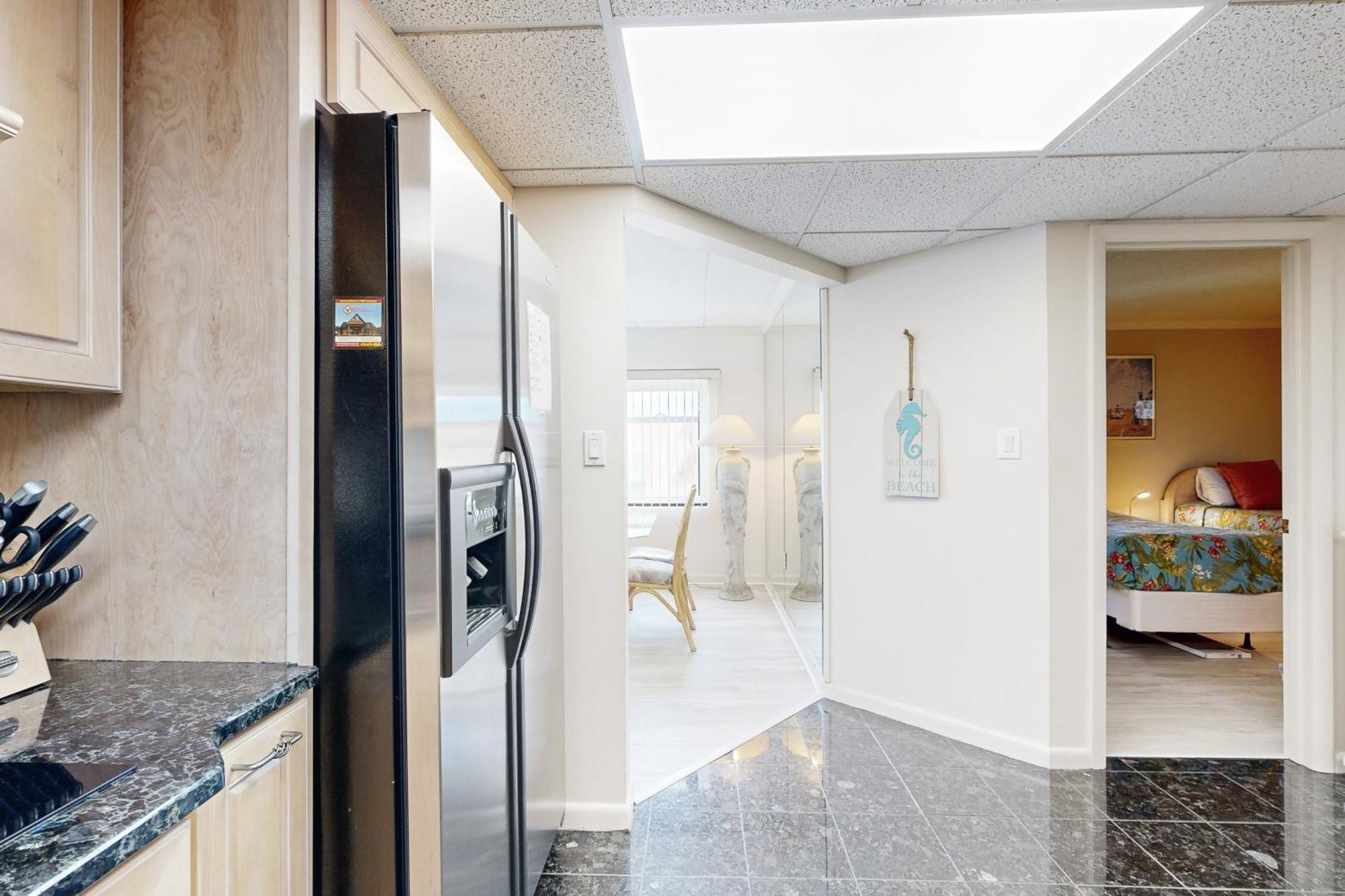 Waikiki Condos Оушен-Сіті Номер фото